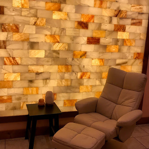 A comfy chair in a salt therapy suite